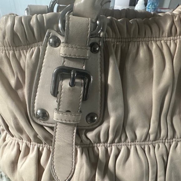 Prada Quilted Leather Med. Double Handle Leather Handbag w/Add'l Shoulder Strap - Picture 5 of 16